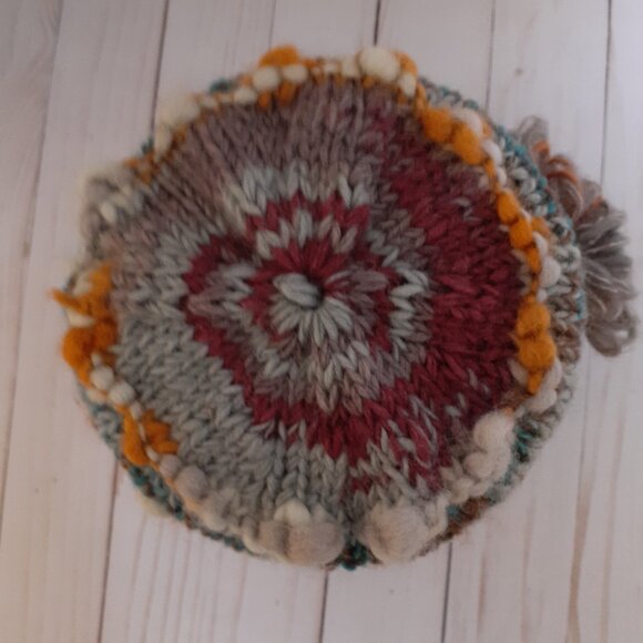 Chunky Knit Wool Beanie with Flower Gray Yellow - Picture 7 of 10